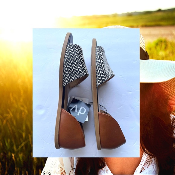 DV Udele | Women’s DV Udele Black & White Sandals | US Size 9 - Picture 3 of 5